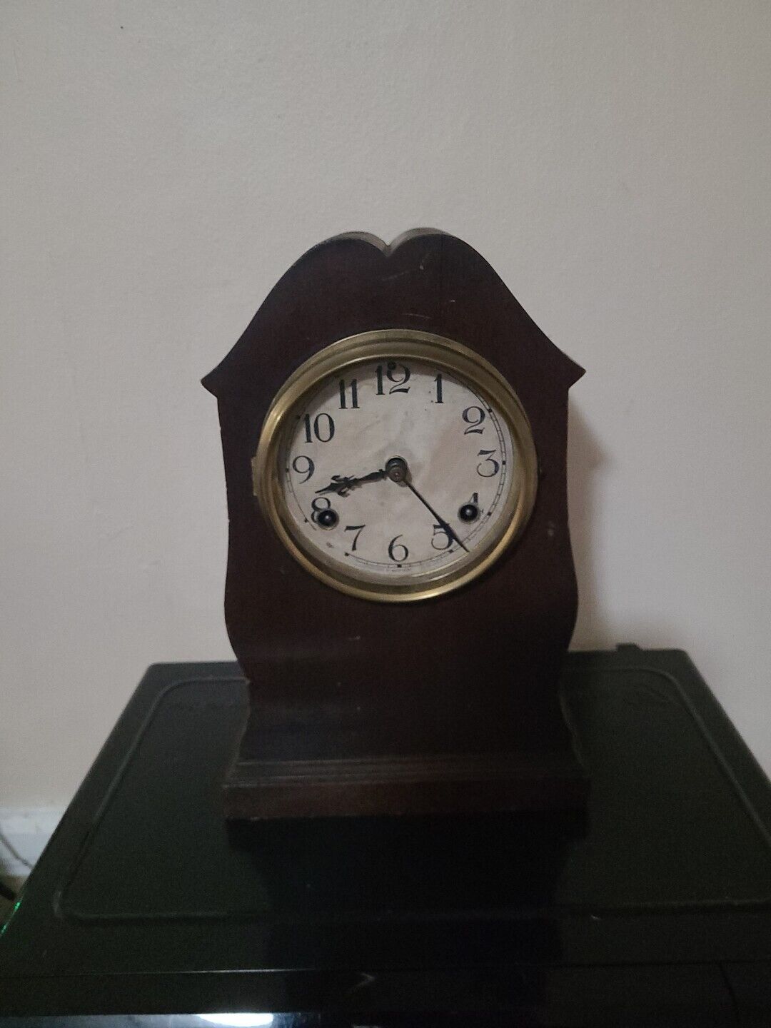 🔥🔥Antique Waterbury Chiming Mantle Clock Works 🔥🔥works And Chimes Still.