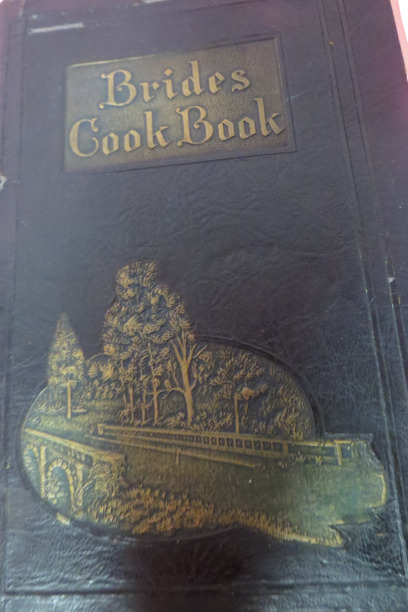 Vintage 1920s-1930\'s Brides Cookbook Leather Cover Delicate Pages 78 Pages