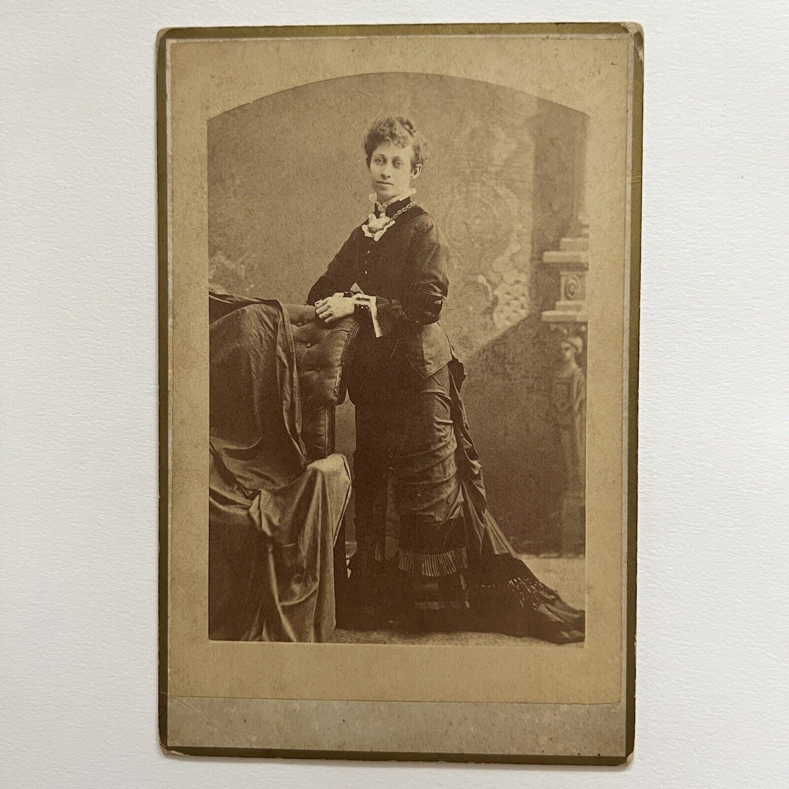 Antique Cabinet Card Photograph Beautiful Young Woman Indianapolis IN