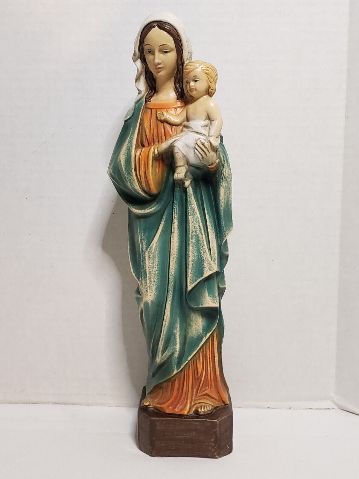 Vintage Blessed Virgin Mary Holding the Infant Jesus Resin Statue 13” Tall