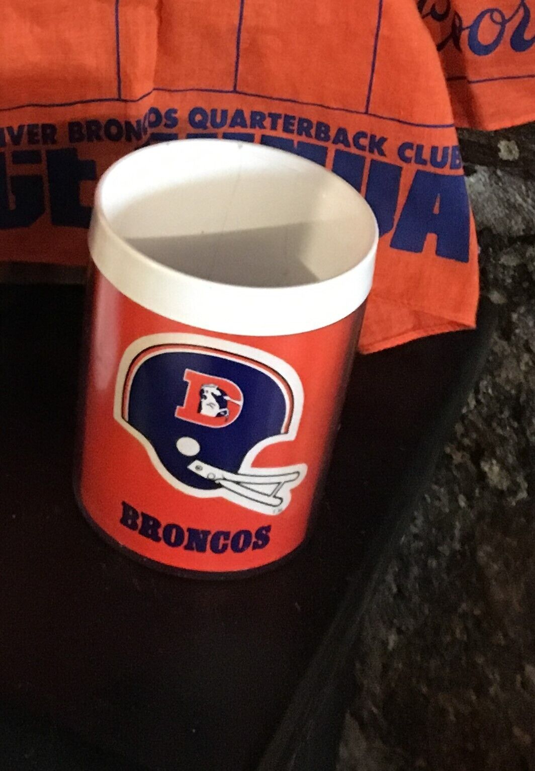 vintage Denver Broncos 1985 thermoserv mug cup NFL football collectible coffee