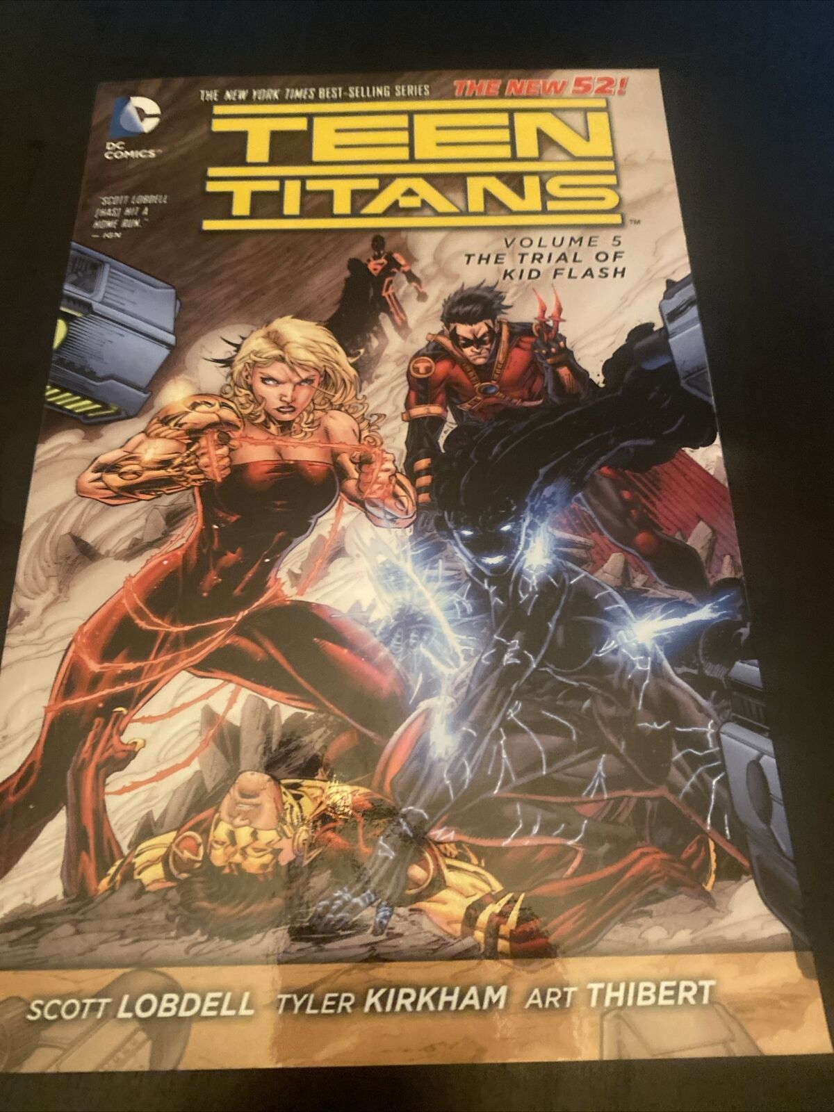 Teen Titans # 5The Trial of Kid Flash The New 52 TPB. DC Comics. NY Times Seller