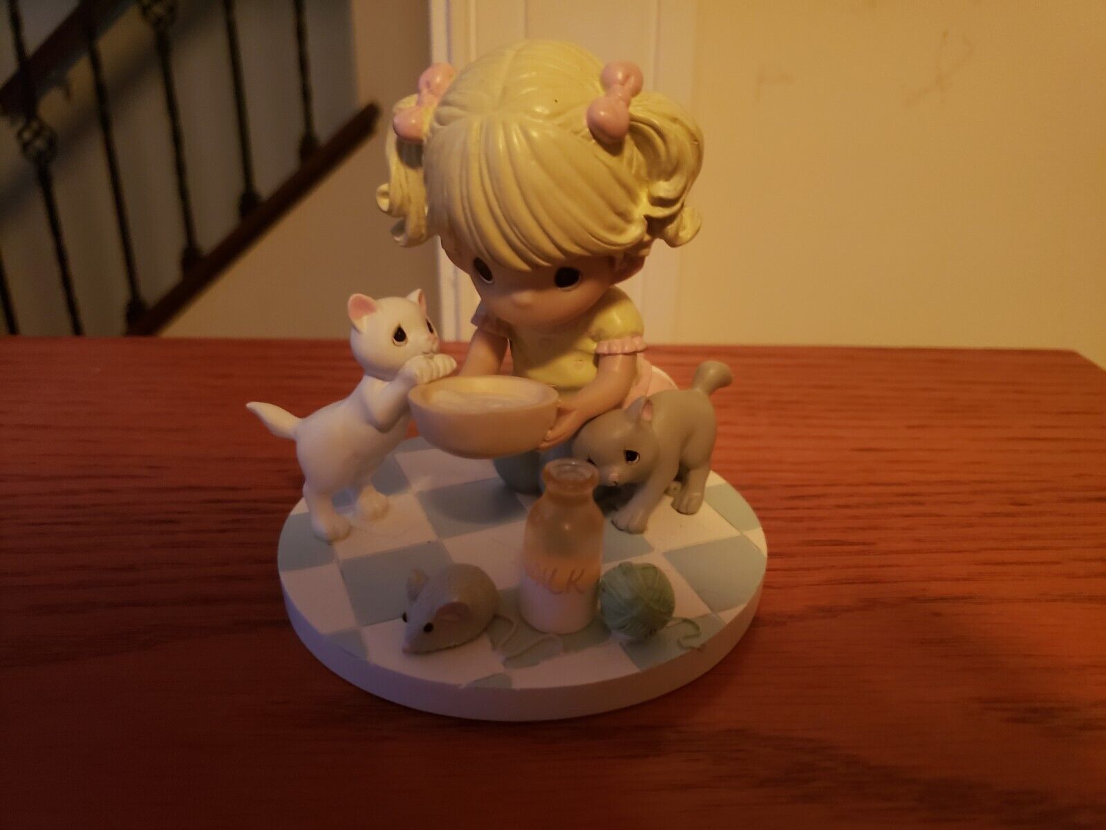 2010 Enesco My Heart is Covered in Paw Prints Precious Moments Figurine Ltd Ed