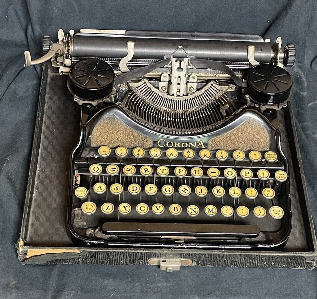 Antique 1929 Corona Gold Model 4 Portable Typewriter With Case