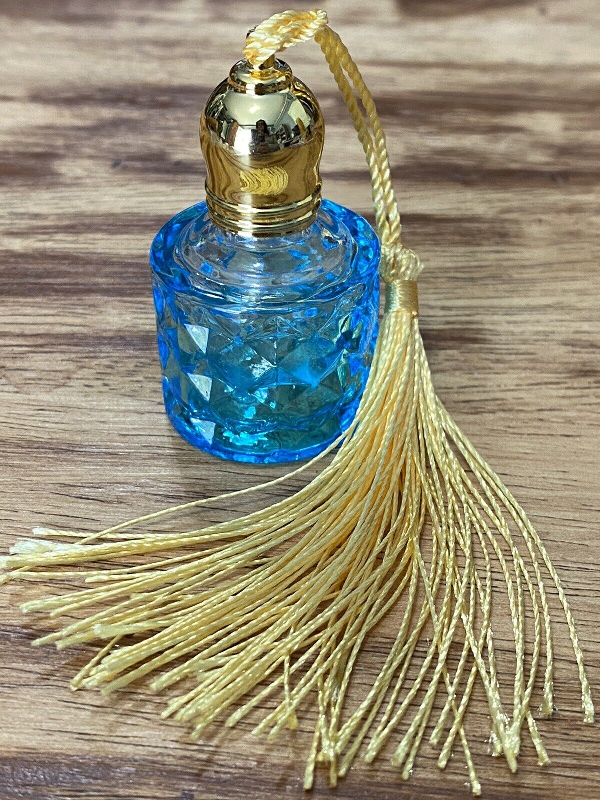 New Victoria Style Blue Glass Roller Bottle For Perfume or Essential Oil