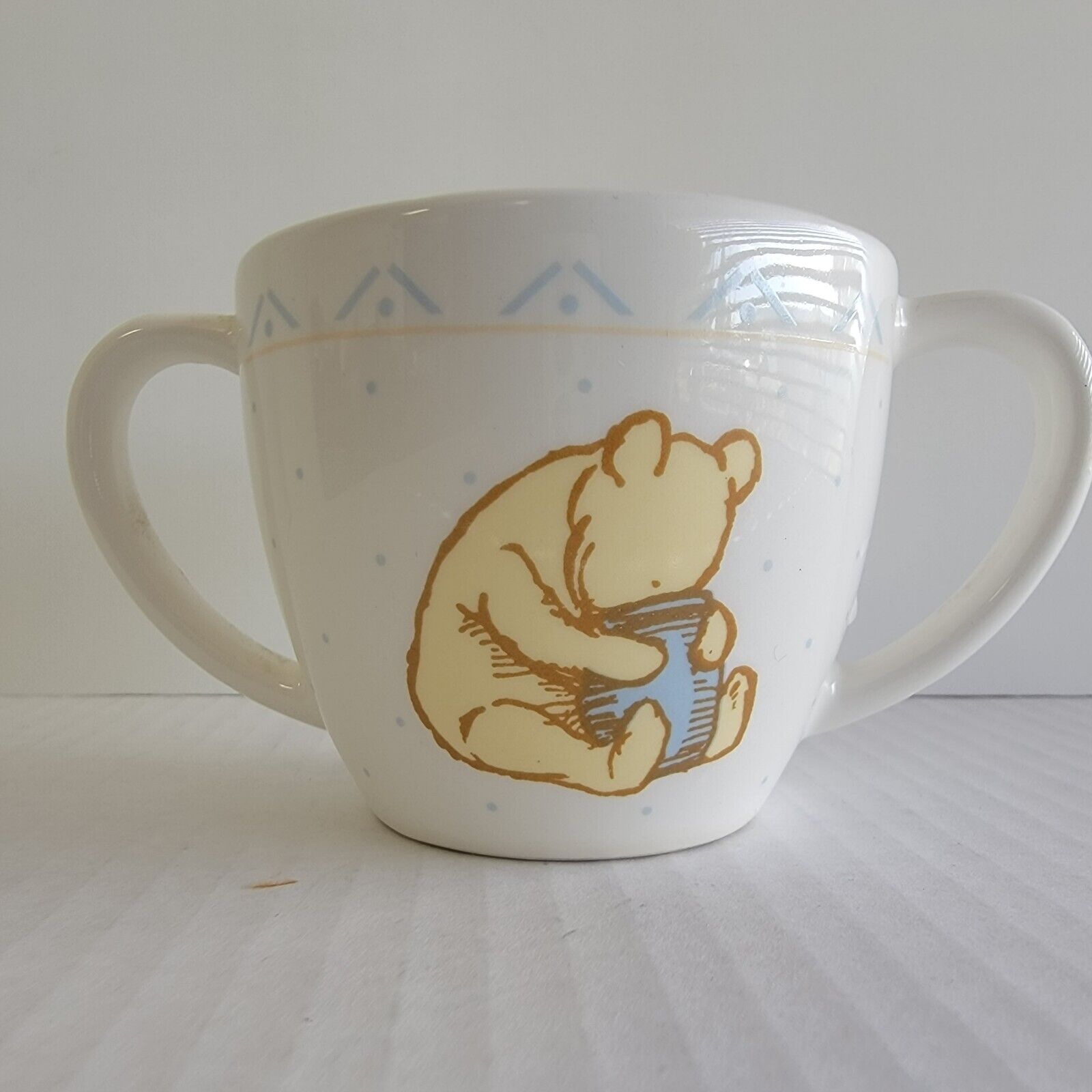 Disney Classic Winnie The Pooh Small Child\'s Cup Vintage Baby Cup by Charpente