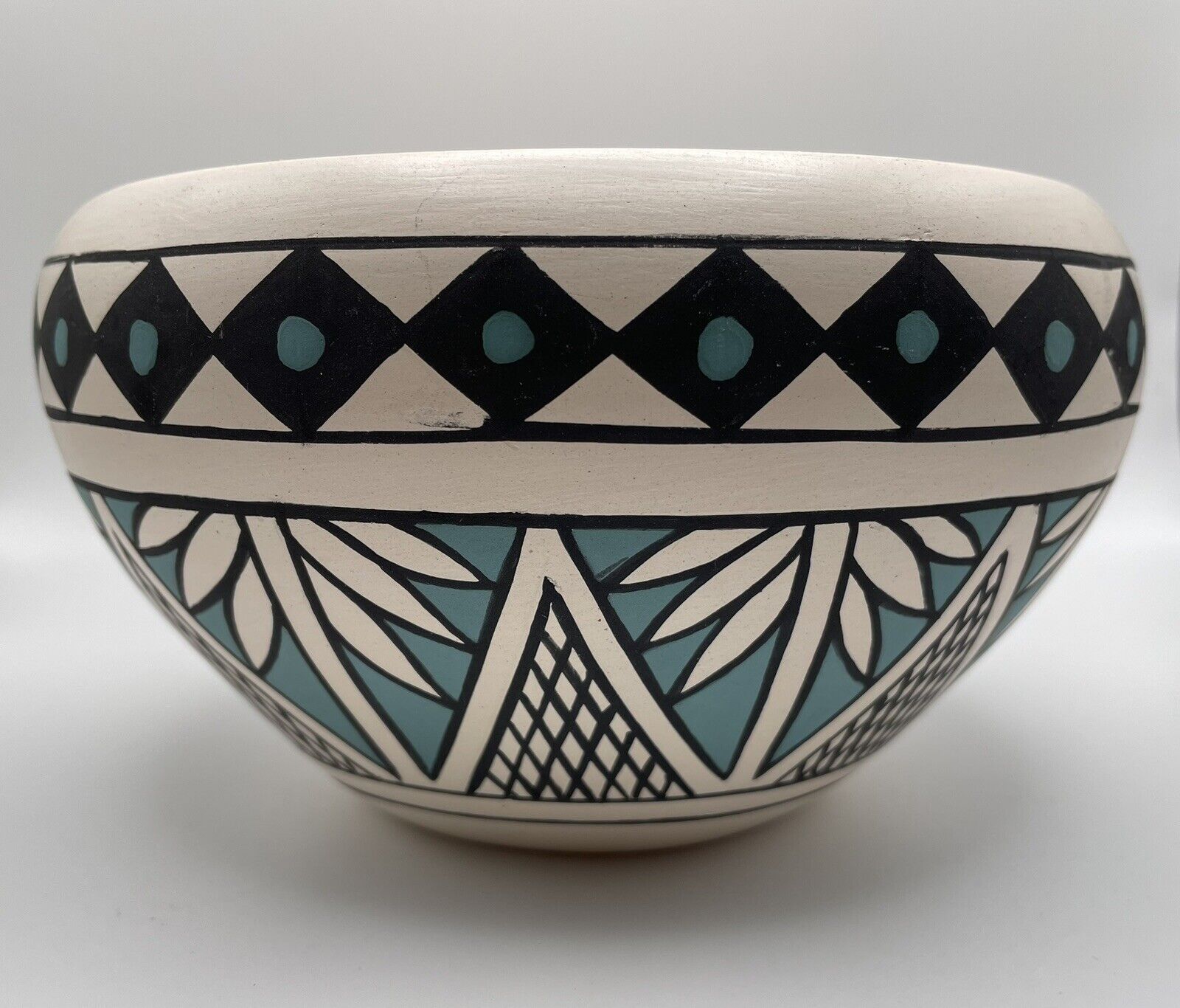 Native American Pottery Acoma Handmade Signed WA Acoma, NM-