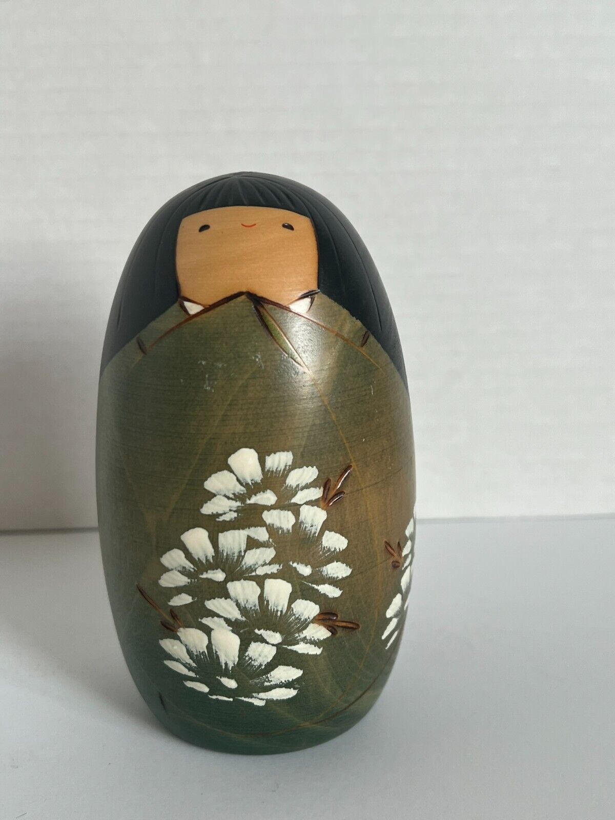 Japanese egg shaped wood kokeshi doll vintage 5\