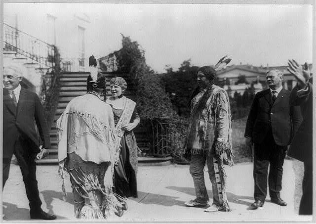 Indians visit Mrs. Harding,1923,Native Americans,Florence Kling Harding