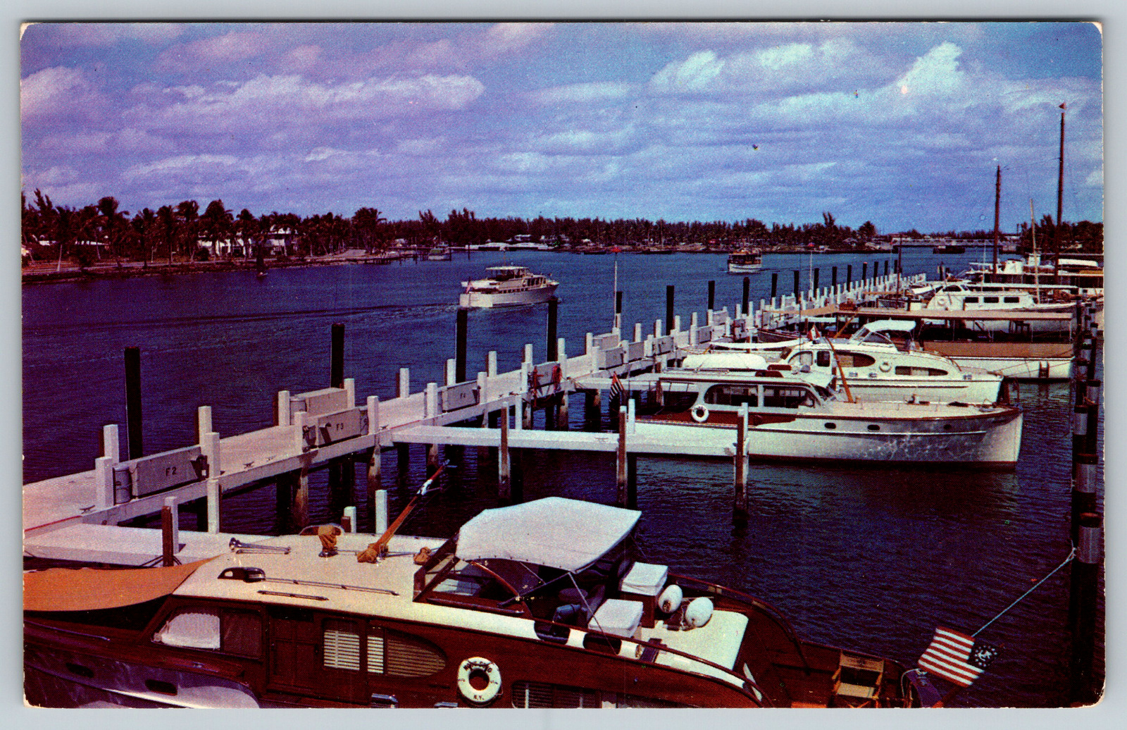 c1960s Bahia-Mar Yacht Basin Fort Lauderdale Florida Vintage Postcard