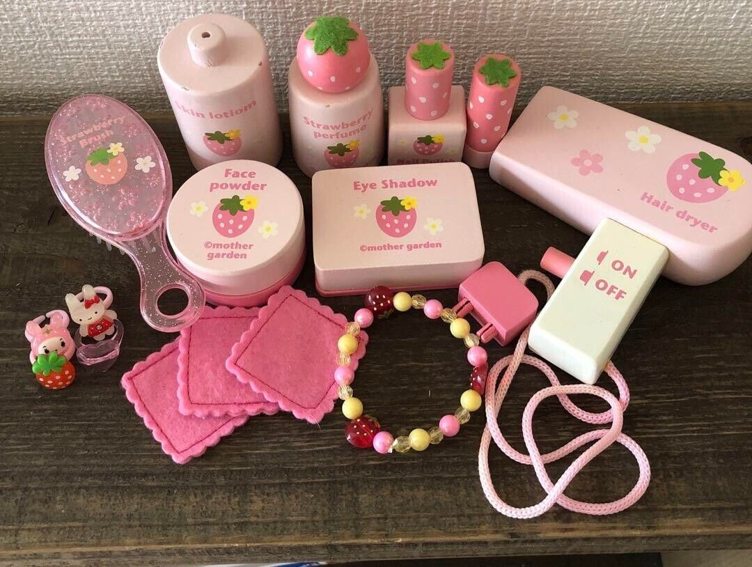 [Mother garden] Makeup Supplies Strawberry Dresser  pink collection Set Wooden