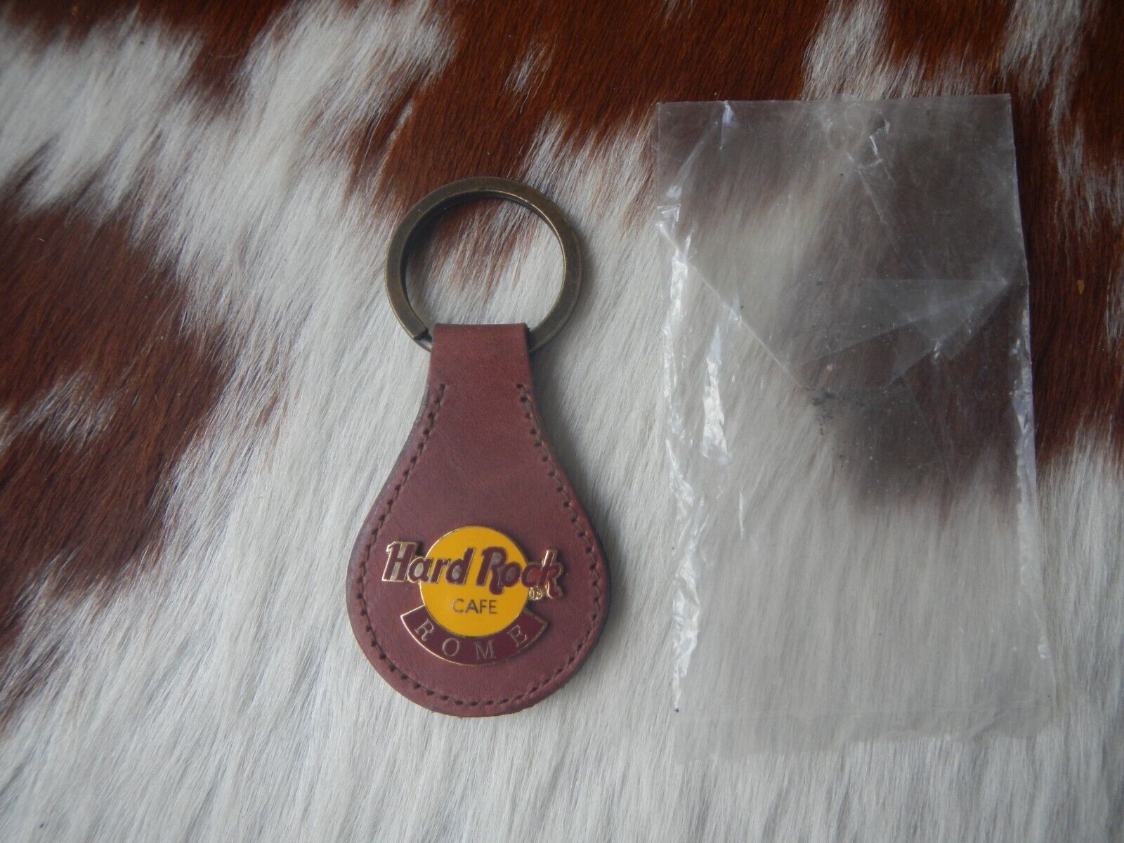HARD ROCK CAFE ROME ITALY BROWN LEATHER FOB W/KEY RING: LEGITIMATE NEW OLD STOCK