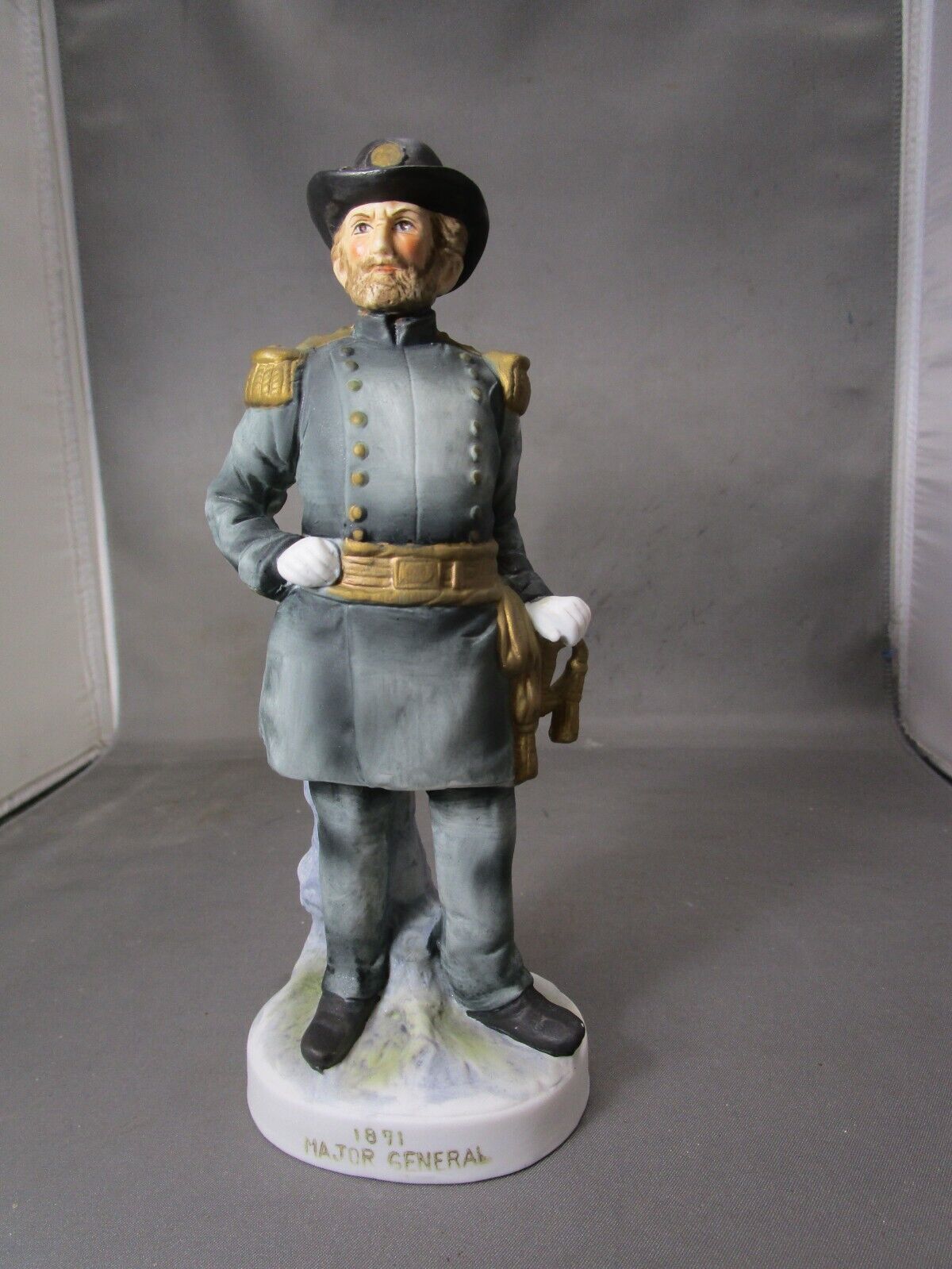 Lefton KW3678 1871 Major General Figurine       (200)