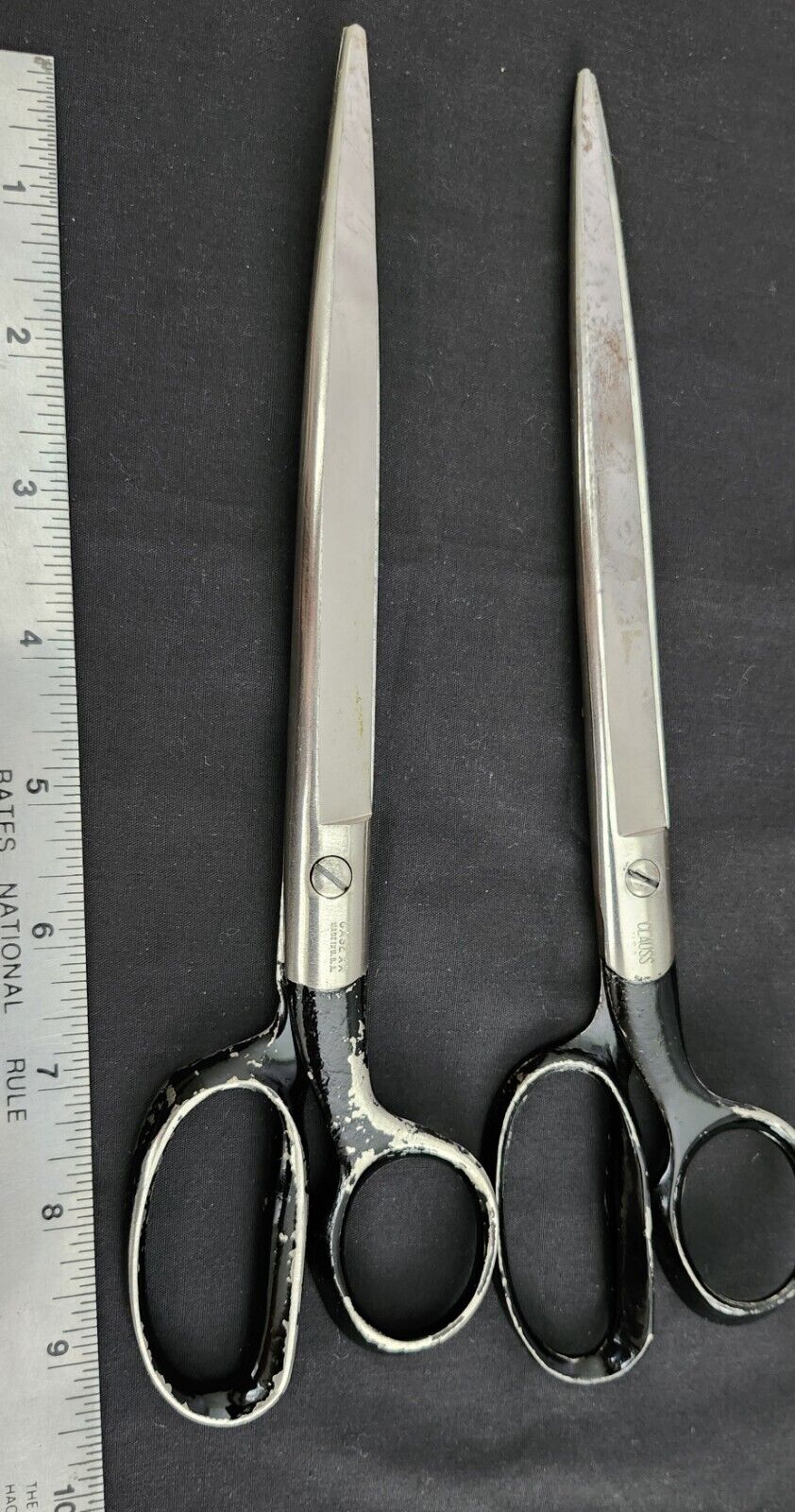 Vintage 2 Scissors: 1 CASE XX  9&3/4\