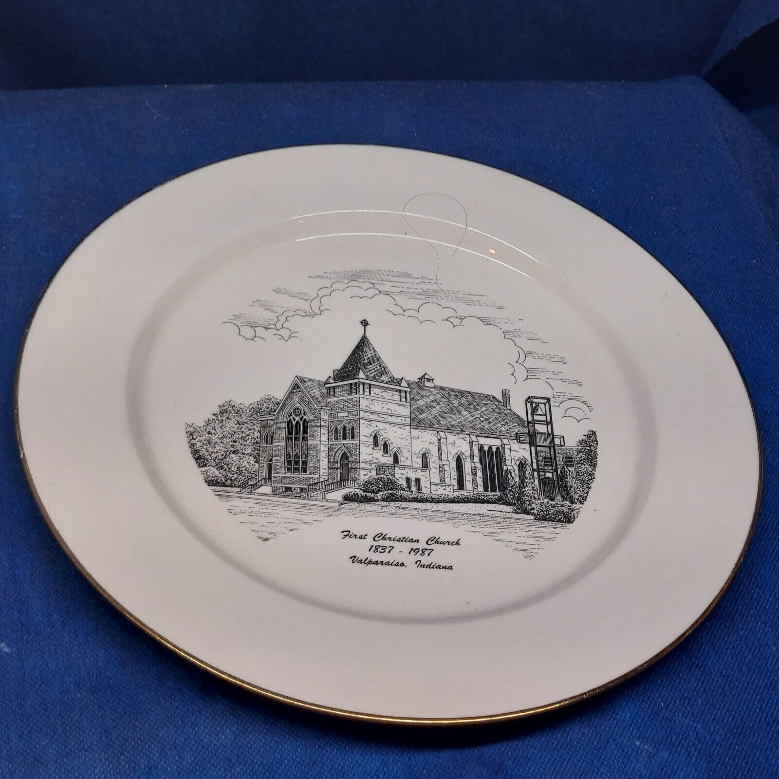 1987, First Christian Church Valparaiso, Indiana Collector\'s Plate EUC 