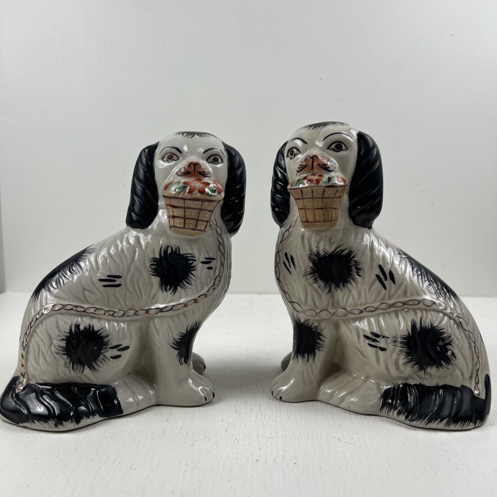 Vintage King Charlas Staffordshire Spaniel Dogs With Flower Basket set of 2