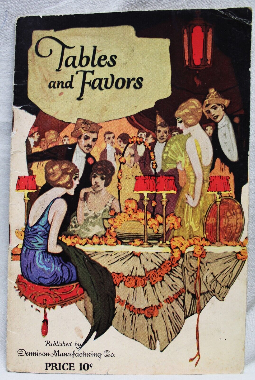 TABLES & FAVORS PARTY DECORATIONS BROCHURE GUIDE  DENNISON MFG CO. 1924 VINTAGE