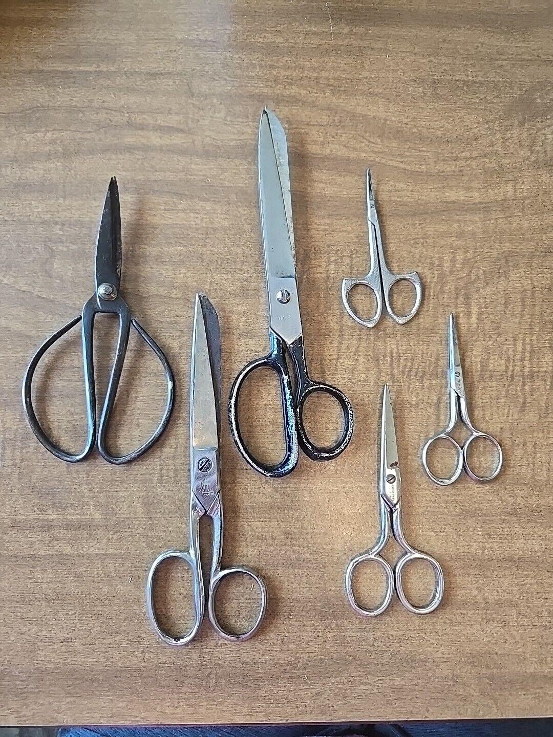 Lot Of 6 Vintage Scissors Italy, Taiwan USA
