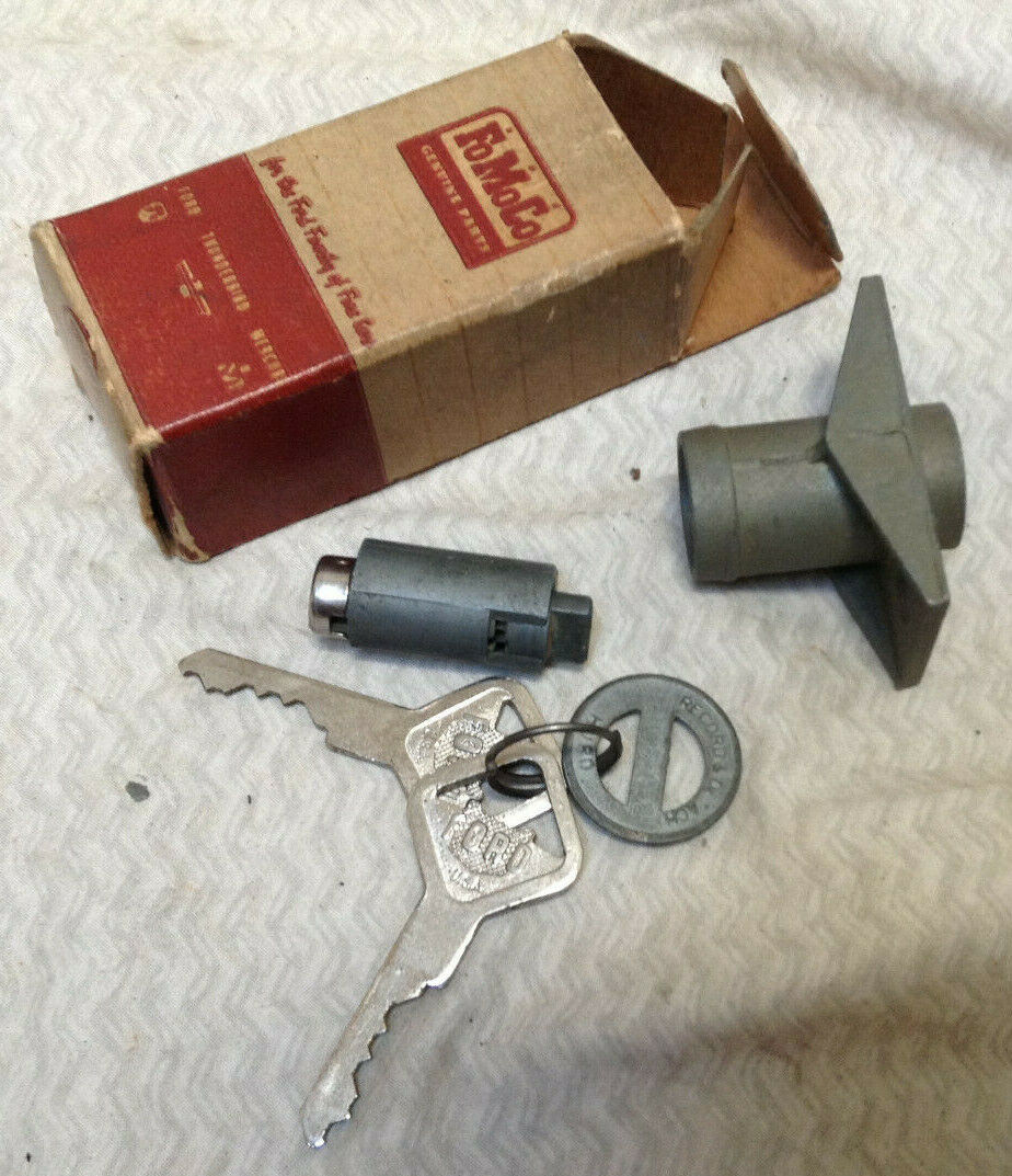 Vintage Ford Lock Cylinder & Keys In Original Box ( 1949 - 51 ?) NOS FoMoCo
