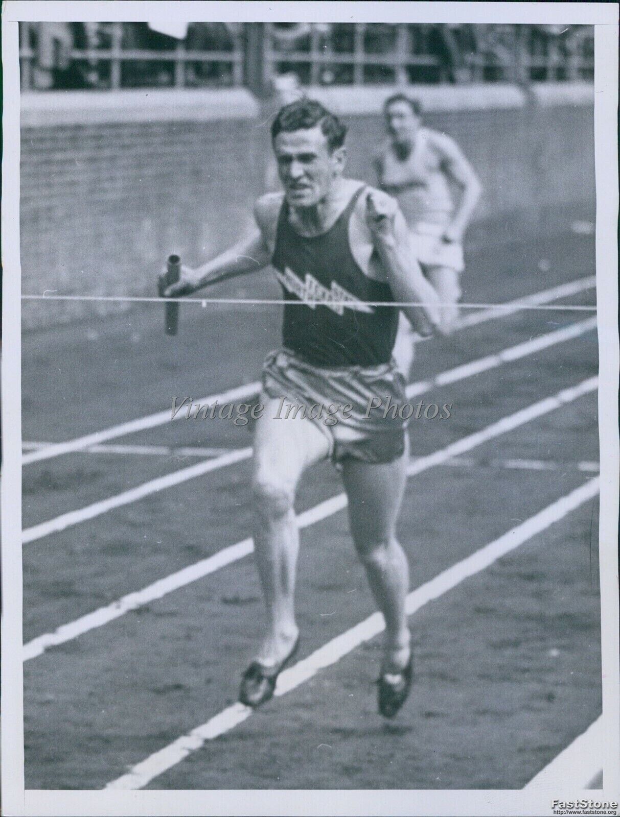1940 Rogers Of N Texas Teachers Bests Colgate At Penn Relays Sports Photo 6X8