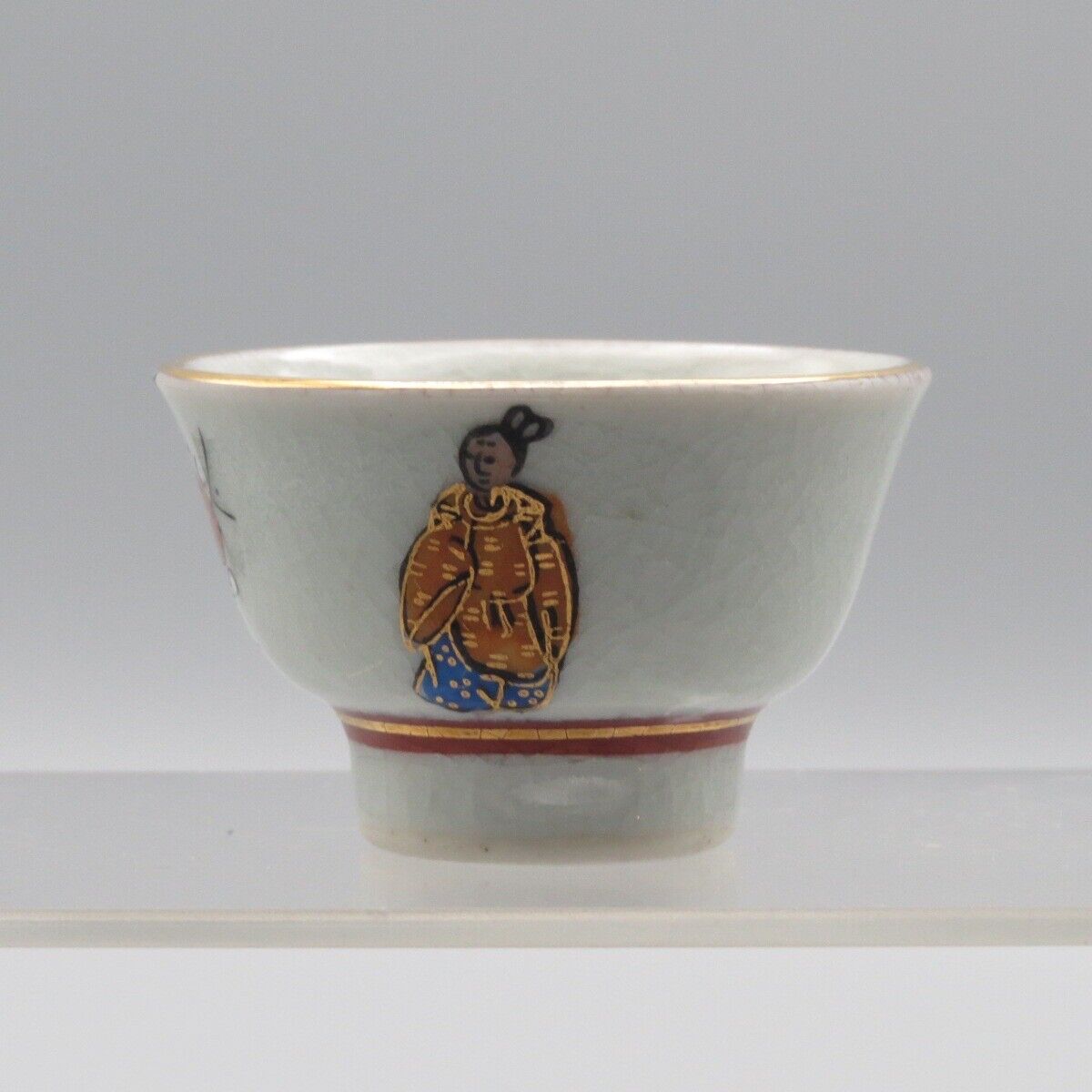 Vintage Crackled Hand Painted Japanese  Sake Cup With Gilt Cherry Blossom Man