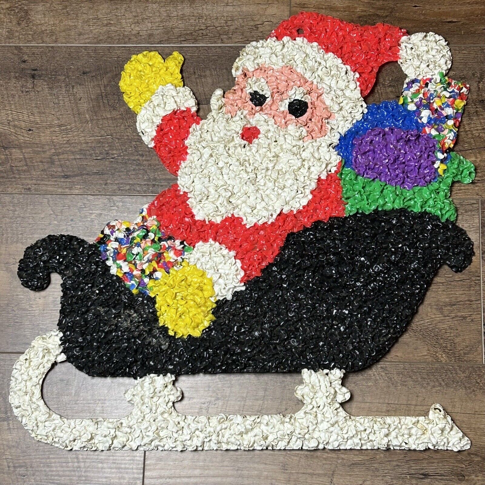 Vintage Santa Claus on Sleigh Melted Plastic Popcorn Wall Decor 22”x22”