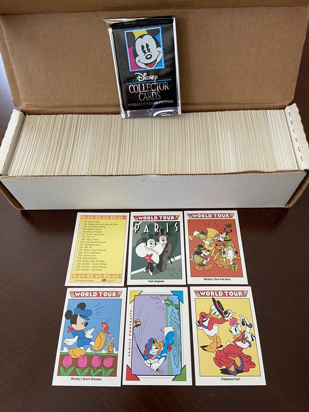 HUGE 1991 Impel Disney Collector Cards Lot Of 700+ Mickey Donald Duck Goofy ⭐️⭐️