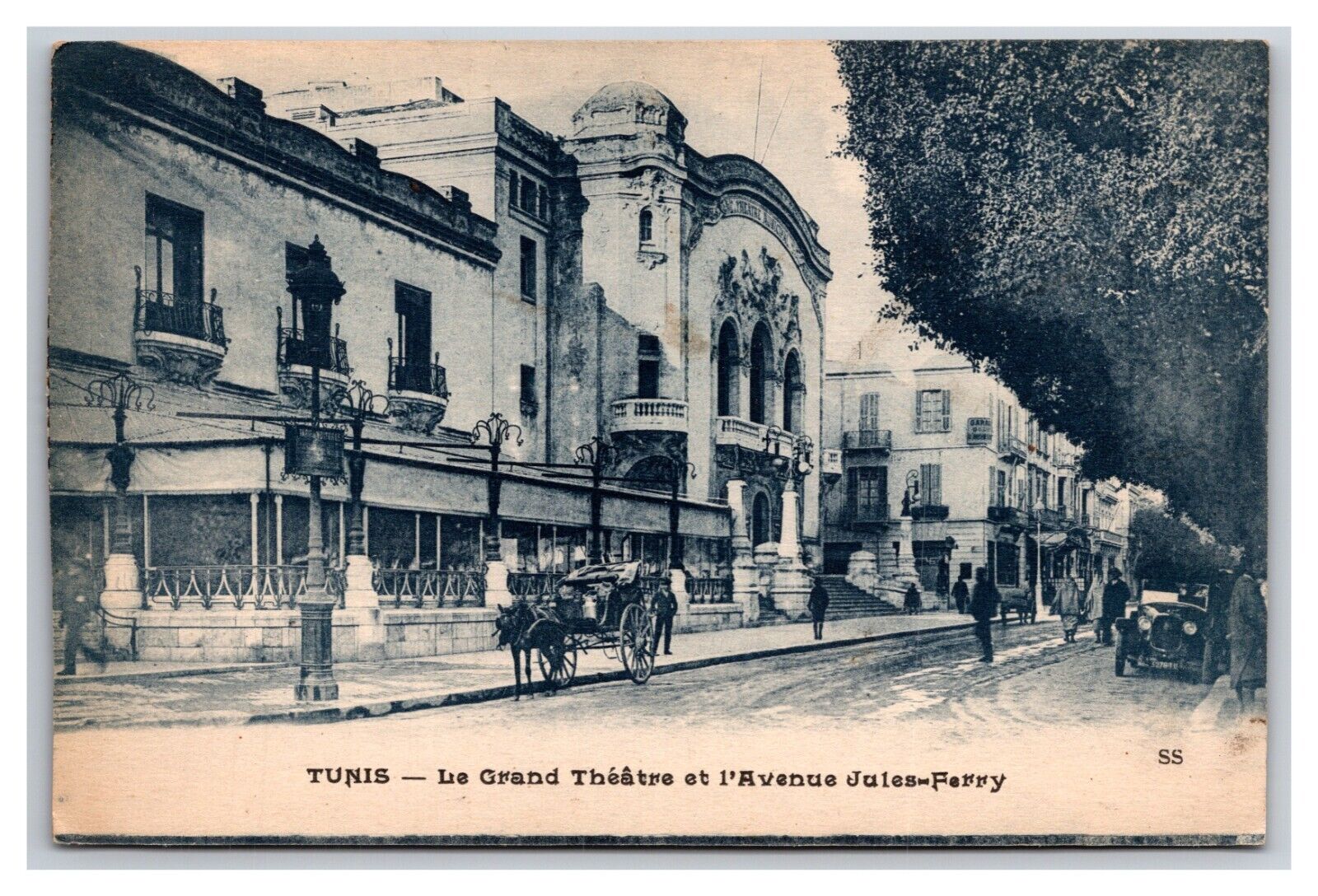 Le Grand Théâtre et l\'Avenue Jules Tunis Tunisia UNP DB Postcard Q25