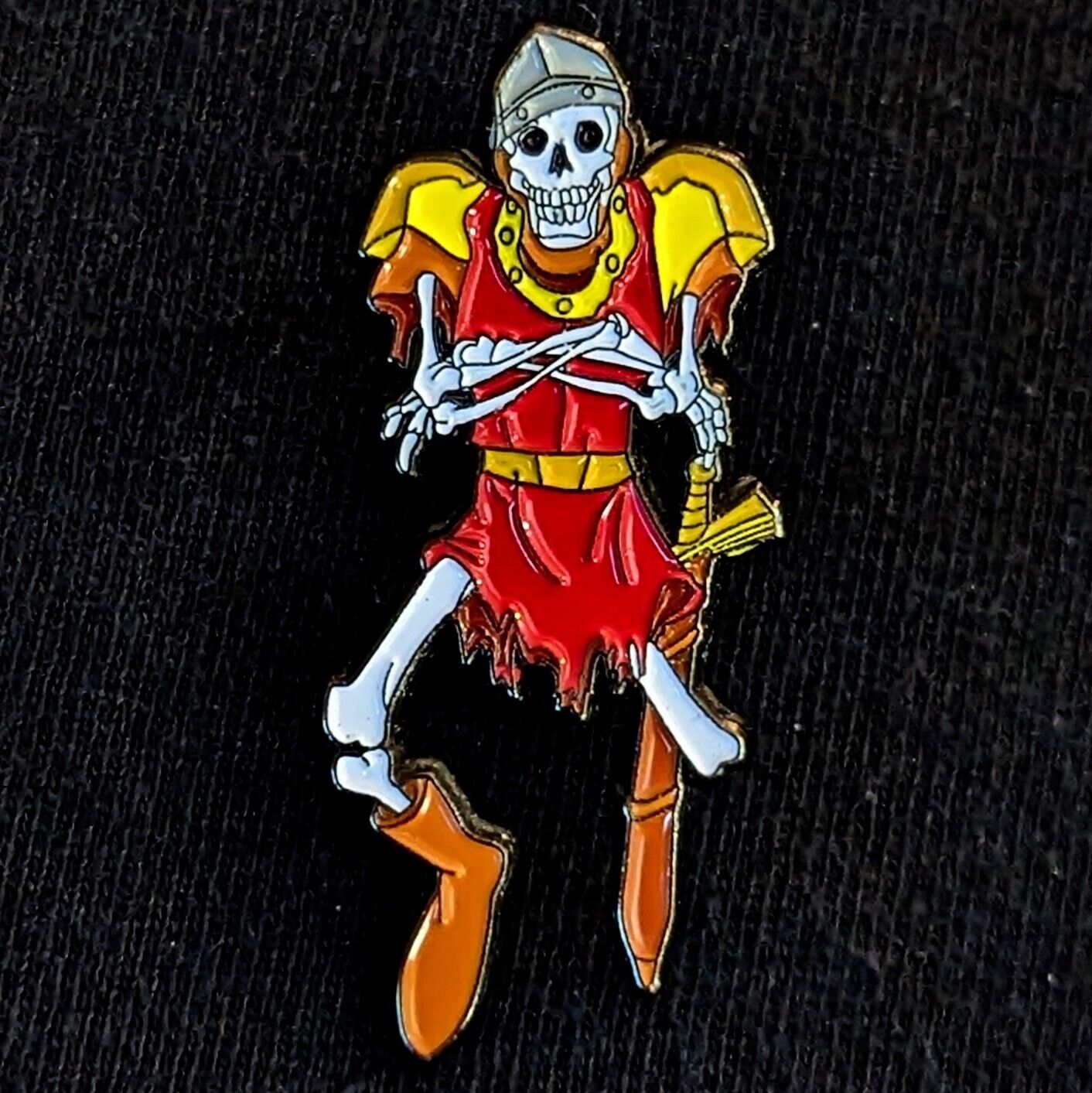 Dragons Lair 3D Dirk the Daring Vintage Don Bluth Retro Cabinet Arcade Game Pin