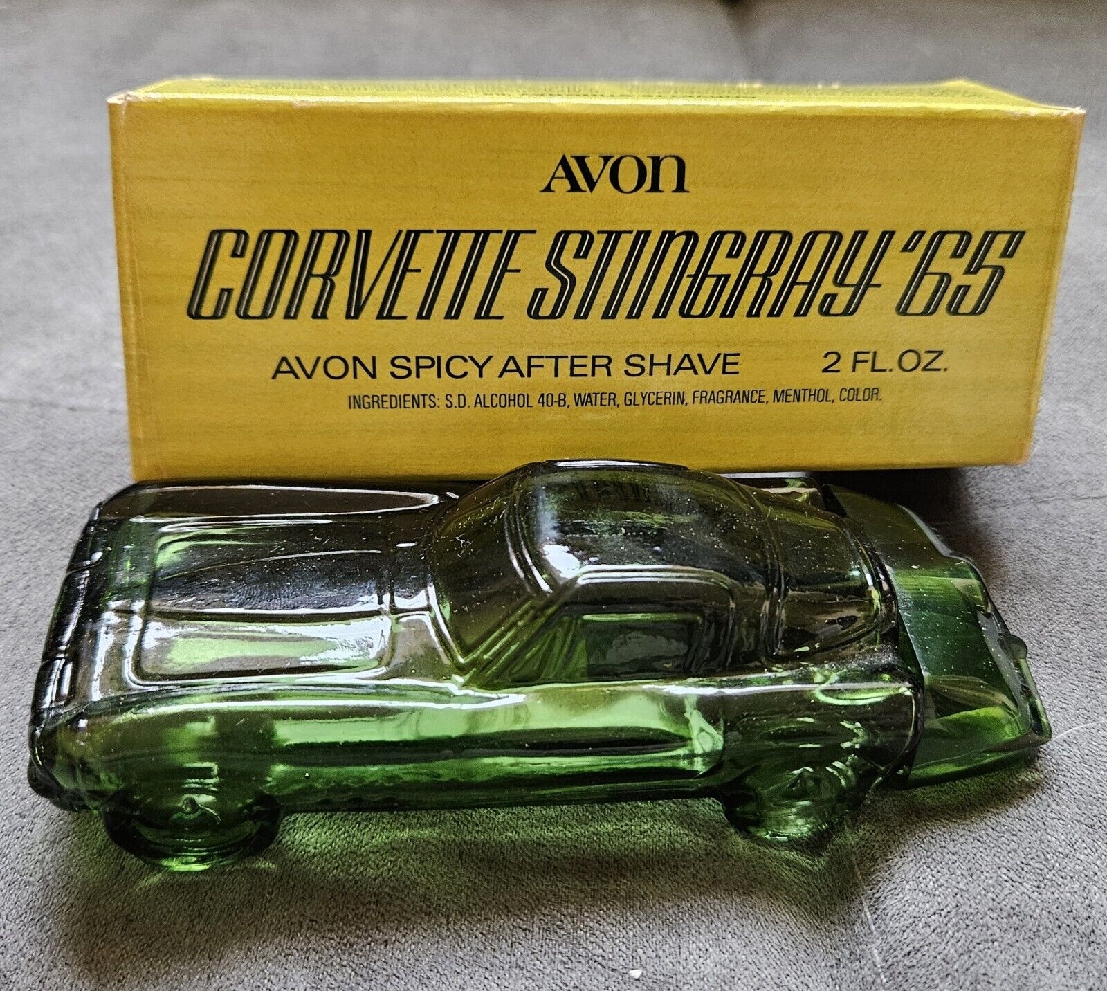 Vintage Avon Corvette Stingray \'65 Decanter w/ Original Box