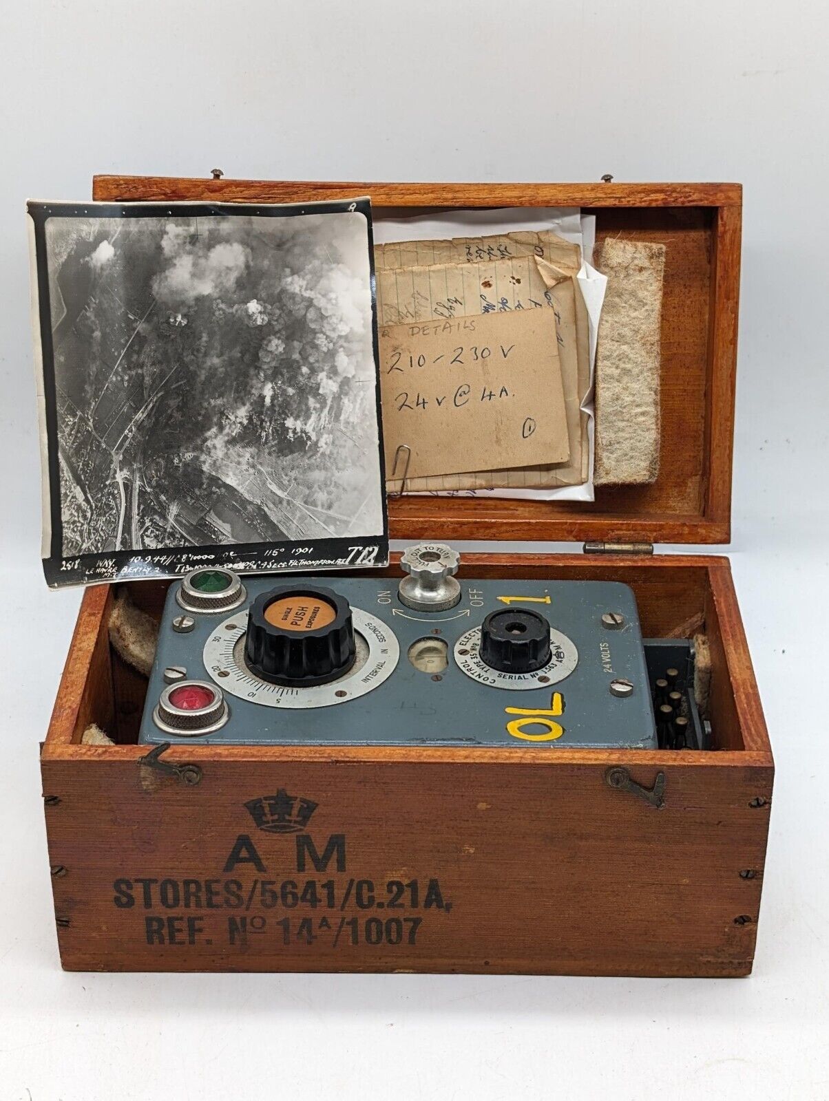 WW2 RAF Type 35 No-2 Photo Reconnaissance Camera Control Unit & Original Box