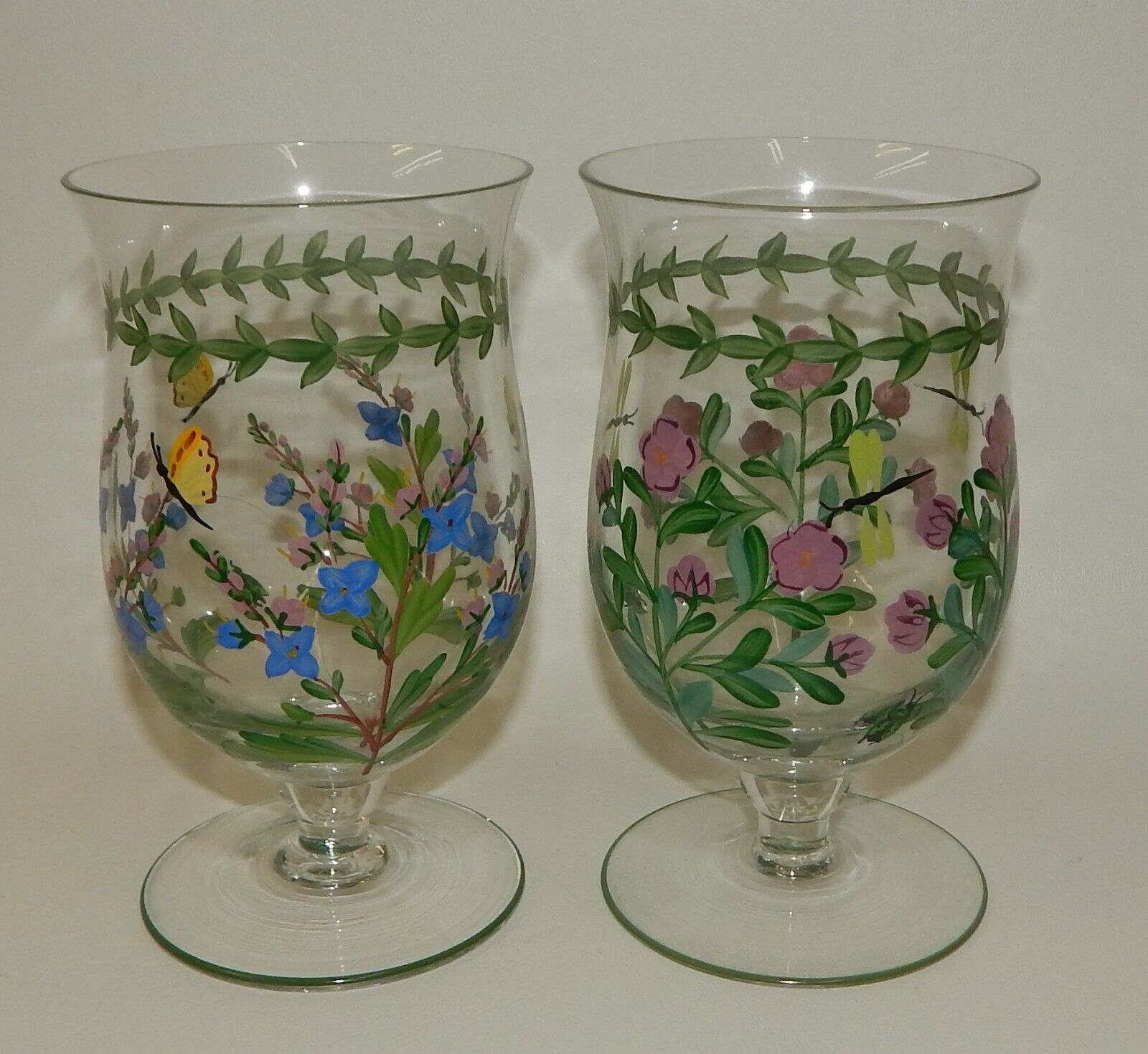 Pair of Home Essentials Williamsburg Botanical Hand-Painted Goblets Glasses