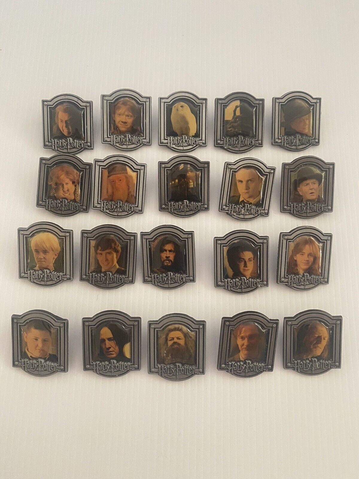 Harry Potter and the Prisoner of Azkaban Official 2004 Movie Pin Collection x 20