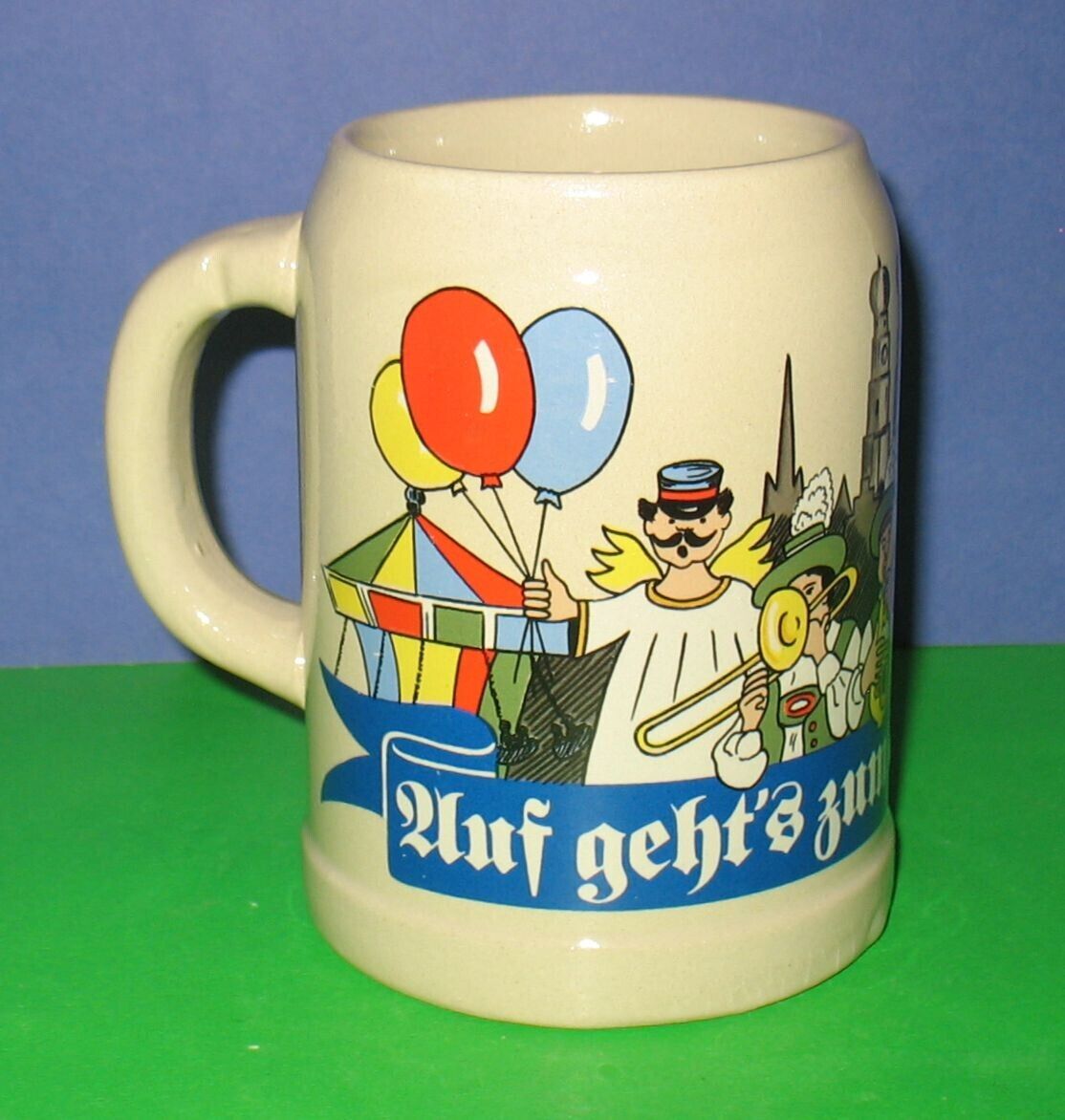Gerz Auf Geht\'s Zum Oktoberfest Ceramic Mug Beer Stein .5 Half Liter Germany