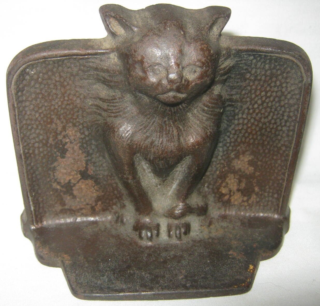 SINGLE ANTIQUE CAST IRON GOTHIC MEDIEVAL CAT ART STATUE SCULPTURE HOME BOOKEND