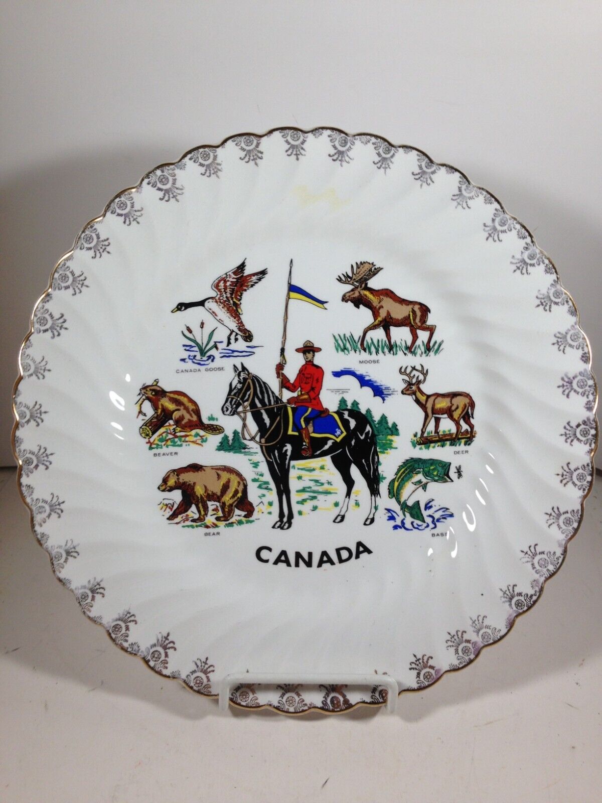 Vintage Snowhite Regency Canada Souvenir Plate Mountie Moose Bass Bear Beaver