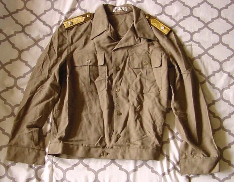 VINTAGE HUNGARIAN PEOPLE'S ARMY MILITARY SHIRT W/ OFFICER EPAULETTES SIZE 43 -FS