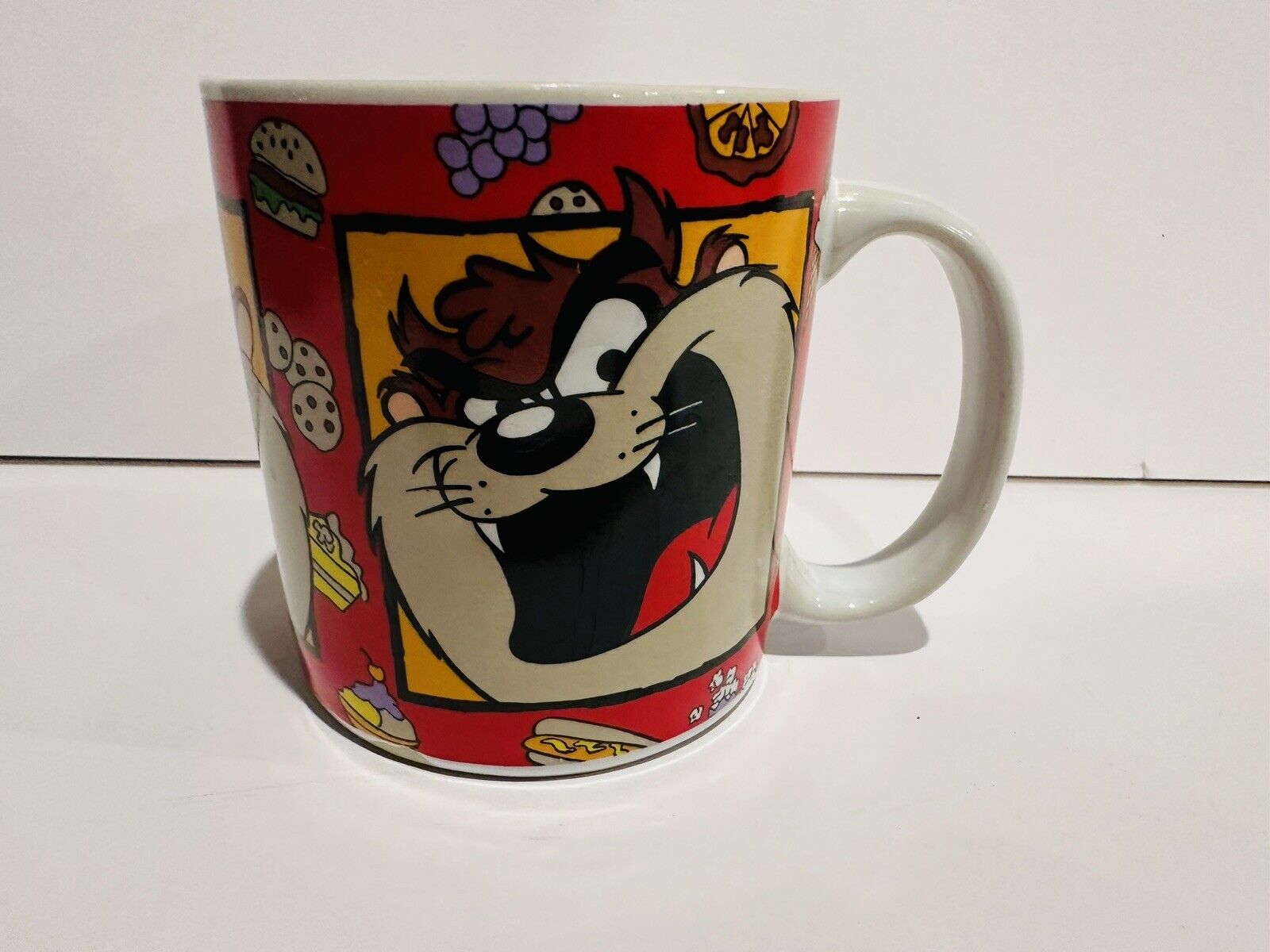 Vintage Sakura Looney Tunes Ceramic Tasmanian Devil W/ Food 12oz Mug Cup Taz