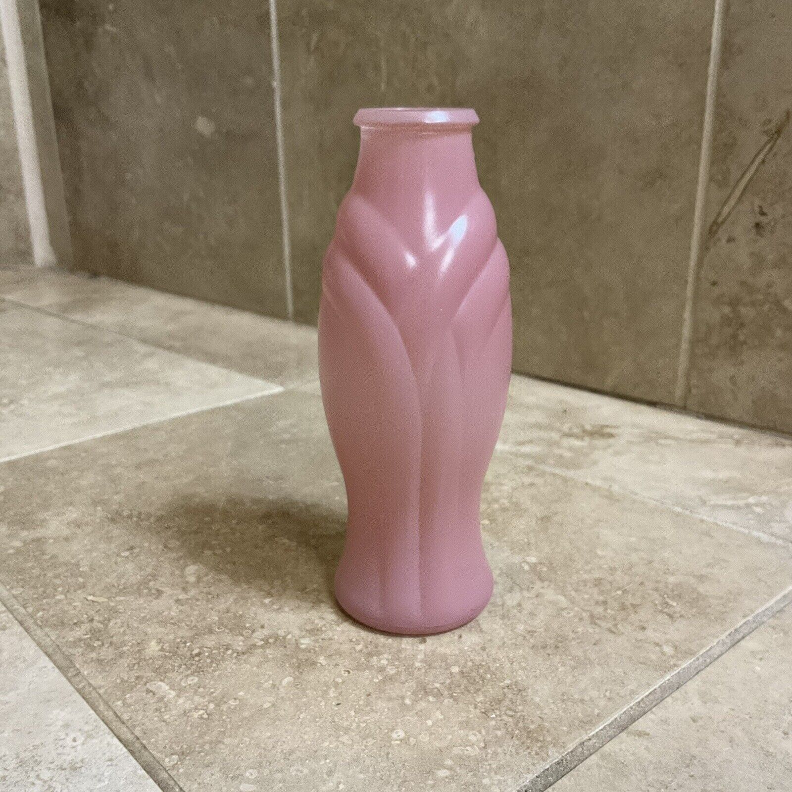 FTDA USA Vintage Pink Blush Art Deco Vase 6.5\