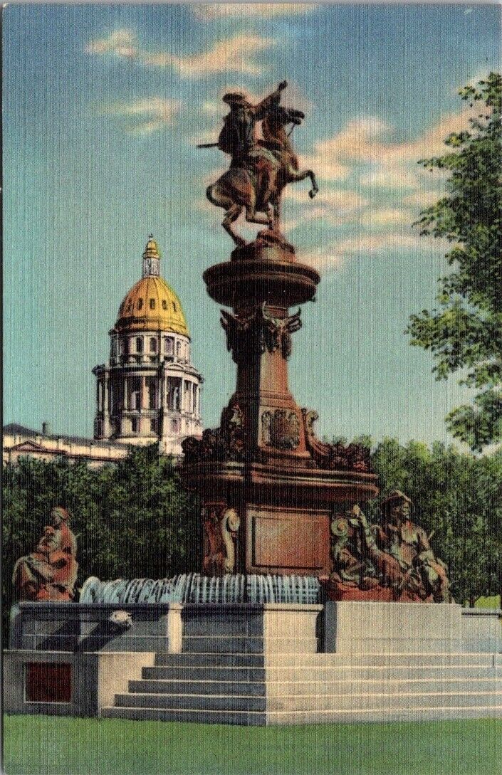 Denver Colorado CO Pioneer Monument & State Capitol Dome Vintage Linen Postcard
