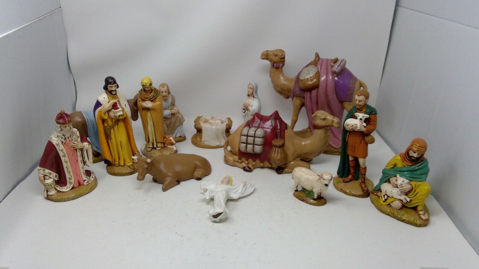 Vintage Holland Molds Painted Christmas Nativity Set - 14 Pieces