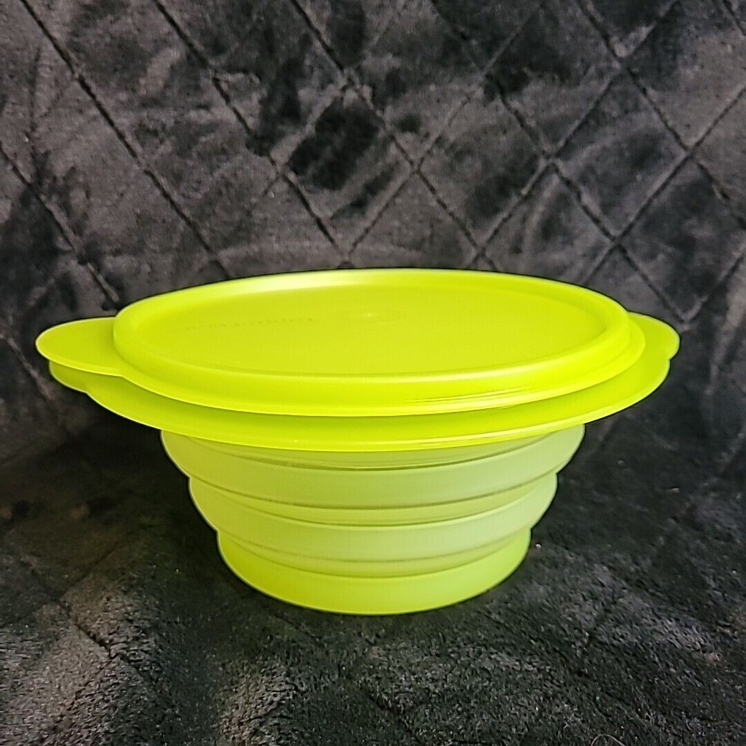 Tupperware Flatout™ 3 cup Bowl 5452A + Lid 5454A-A LIME AID Green Collapsible