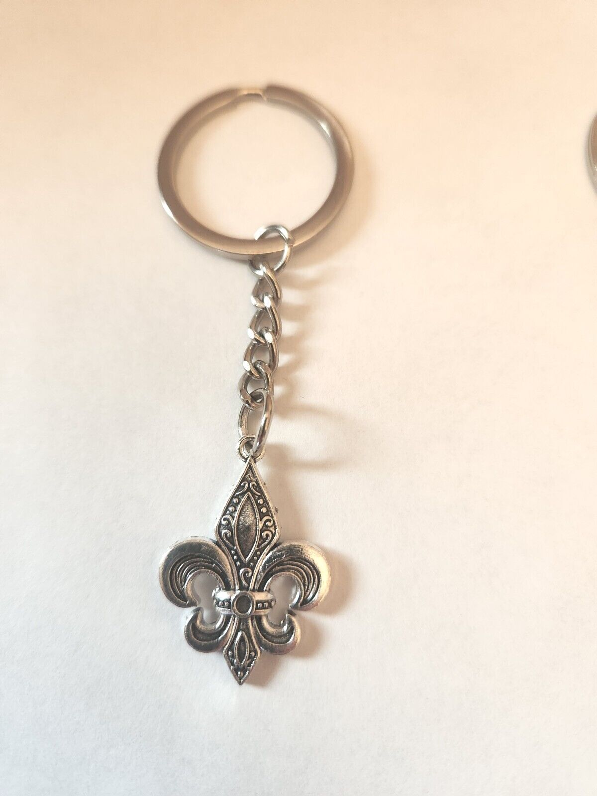 Fleur de Lis Ornate Metal Keychain w Keyring and Chain - Bookbag and Purse Pull