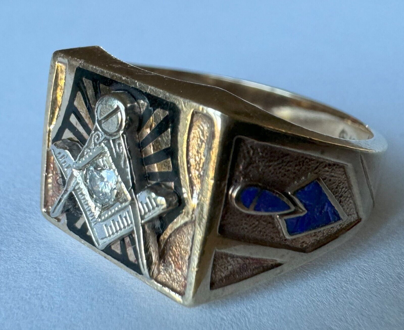 Vintage 10K Yellow Gold & Diamond Freemason Masonic Ring Size 11