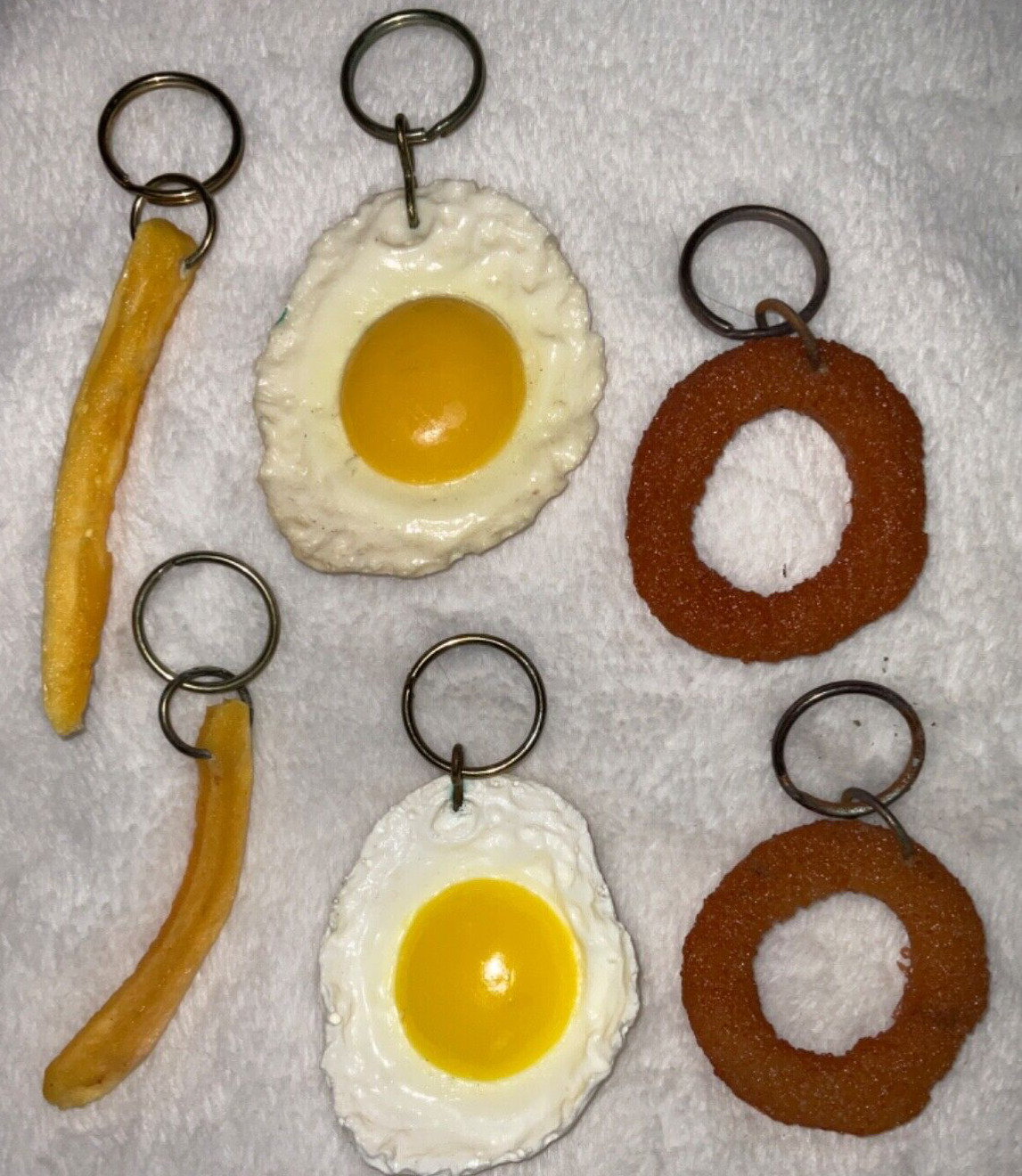 Vtg Rubber Food Keychains Realistic French Fries Fried Eggs Onion Rings A3