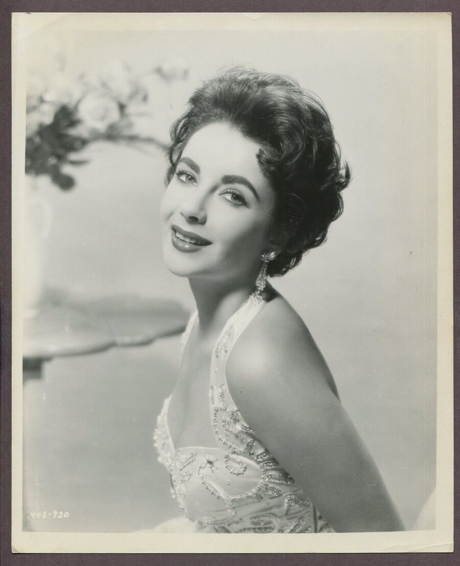 ELIZABETH LIZ TAYLOR Hollywood Icon Diva ORIGINAL 1960 Glamour Photo J1424