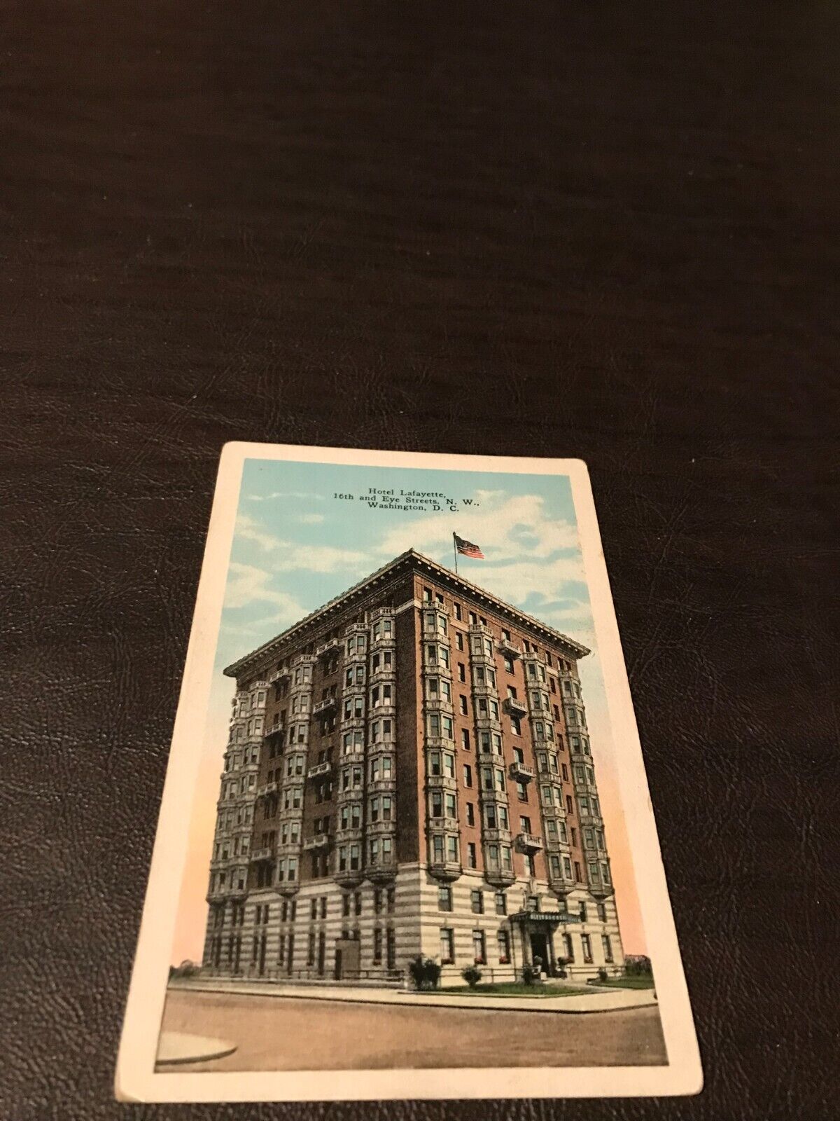 THE LAFAYETTE HOTEL - 16TH & EYE STREETS  - WASHINGTON D.C. - UNPOSTED POSTCARD