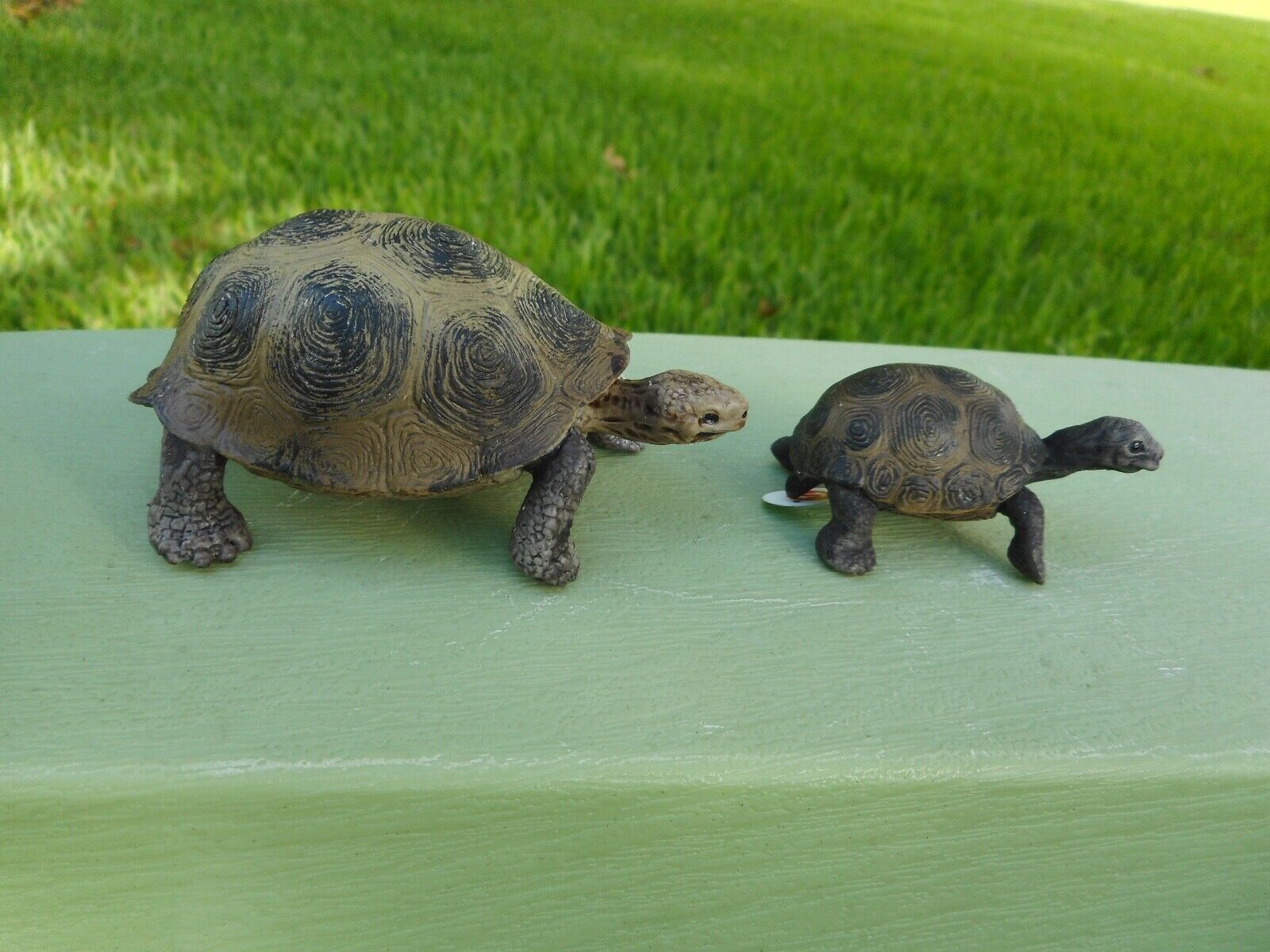 Giant Tortoise and Baby by Schleich/ 14643/ 14601/ toy/ RETIRED 