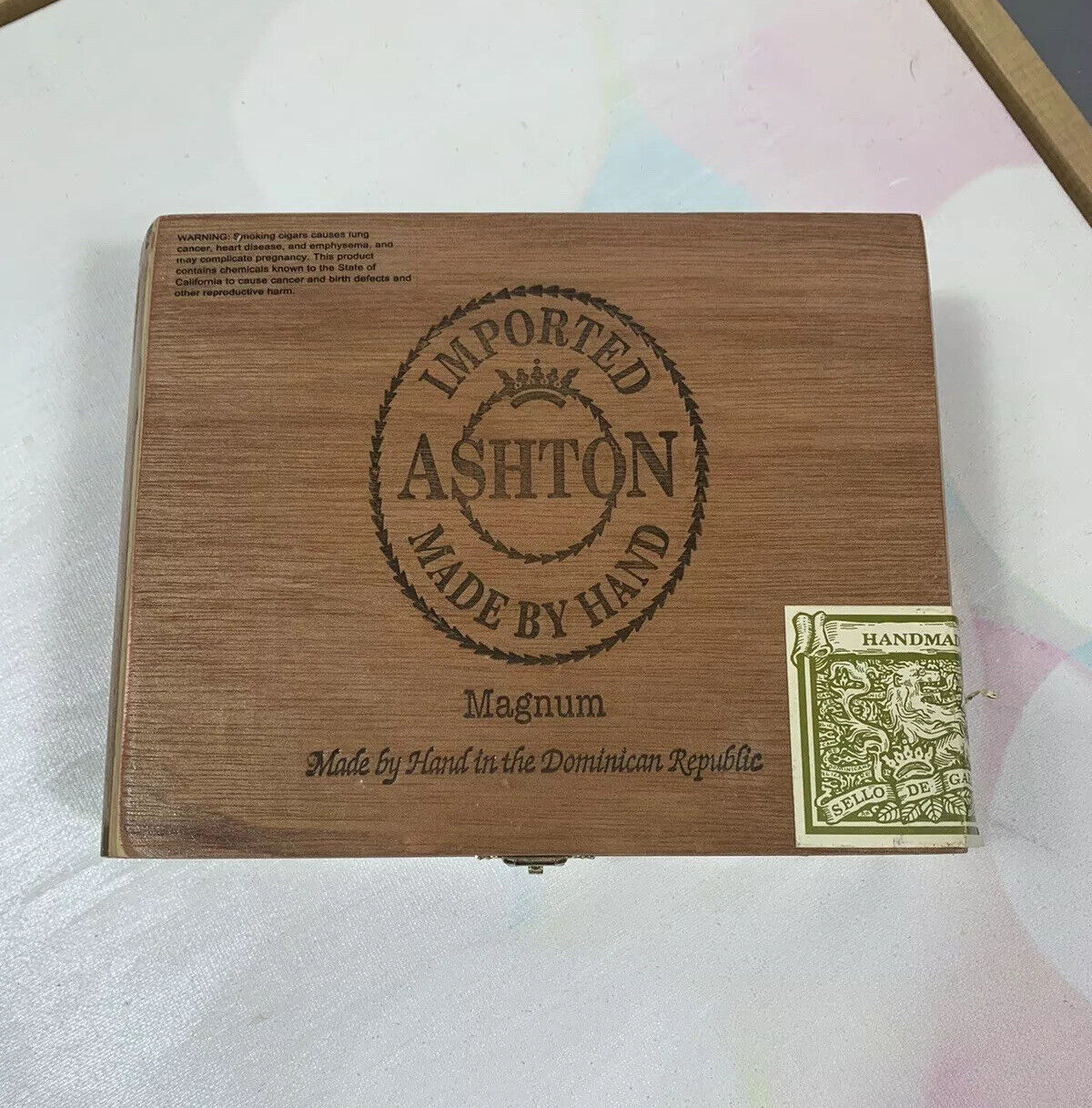 Imported ASHTON Magnum Wooden Cigar Box Dominican Republic Made by Hand