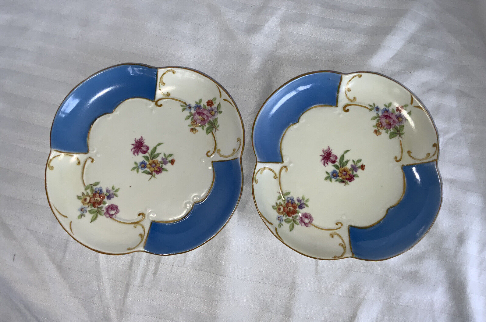 Antique Karlovy Vary Pair Of Hand painted Porcelain Trinket Plates